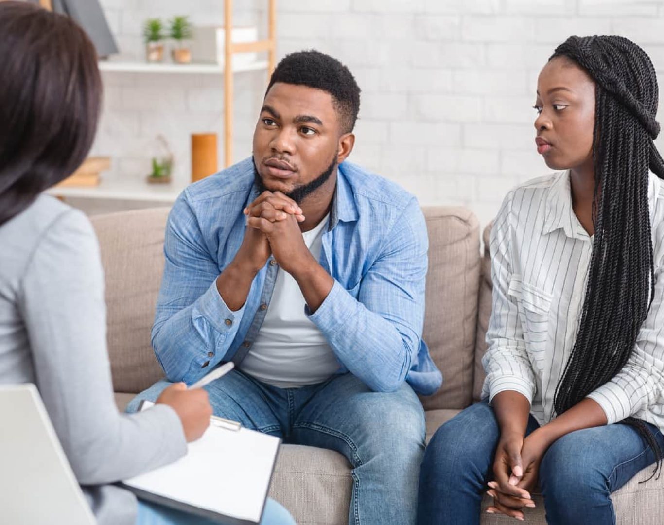 therapist-asking-premarital-counseling-questions